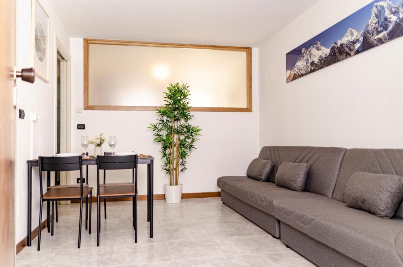 Centro Storico ☆☆☆☆☆ K2 Apartment Aosta Exterior foto